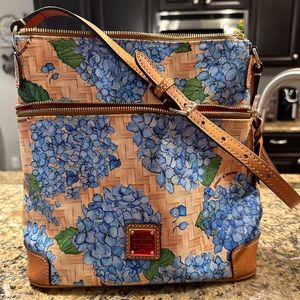 Dooney & Bourke Shoulder Bag, Basket Weave w/ blue hydrangeas, gently used